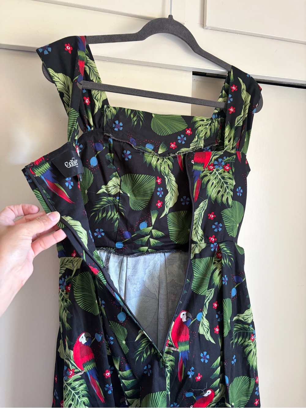 Collectif Black Dress Tropical Print Parrots UK 10 US Small Matching tote & belt - Picture 13 of 16